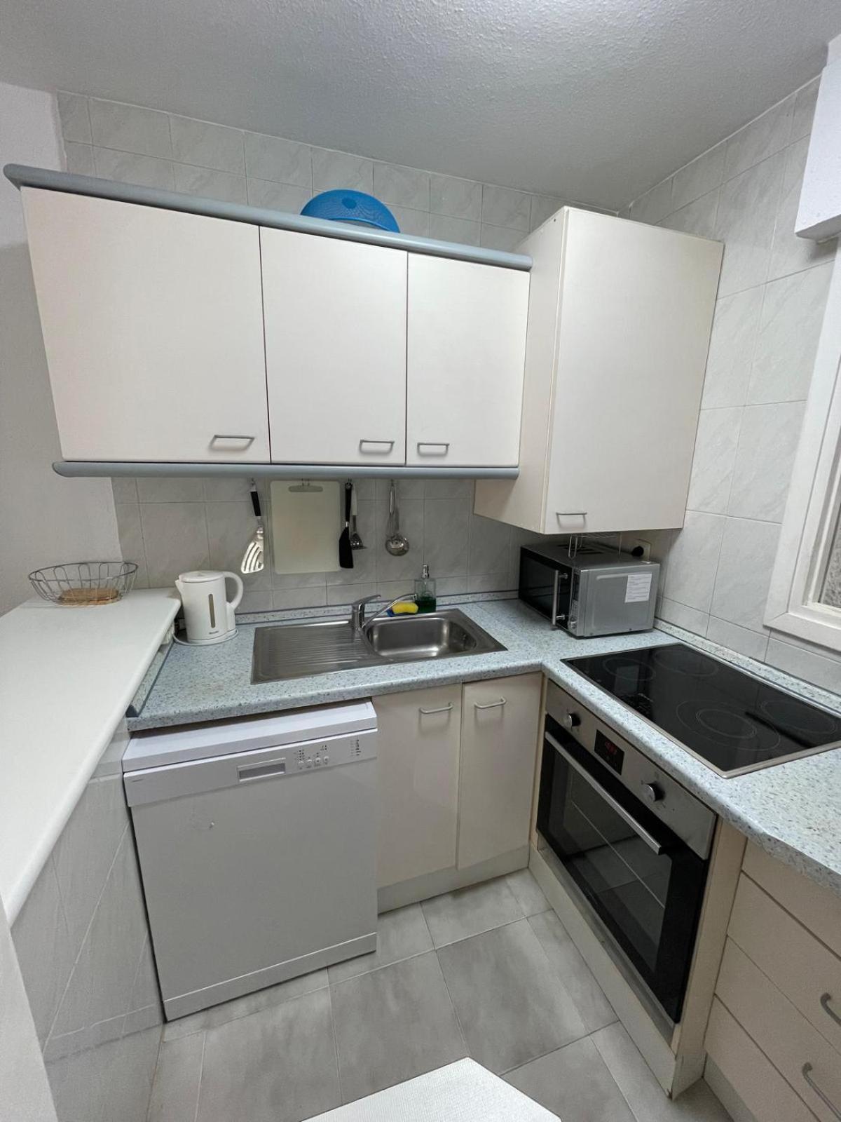 Villa Mare - 2 Beds With Balcony, Patio And Pool And Direct Park Access มูร์เซีย ภายนอก รูปภาพ