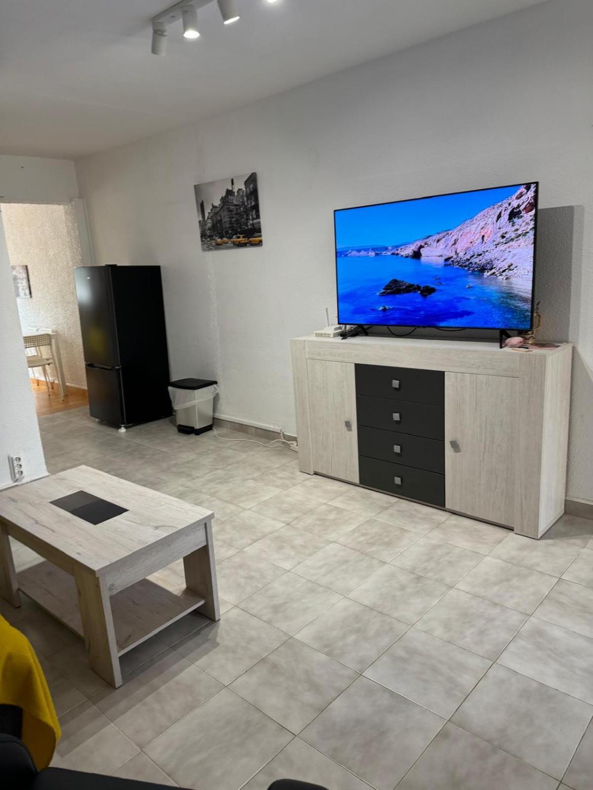 Villa Mare - 2 Beds With Balcony, Patio And Pool And Direct Park Access มูร์เซีย ภายนอก รูปภาพ